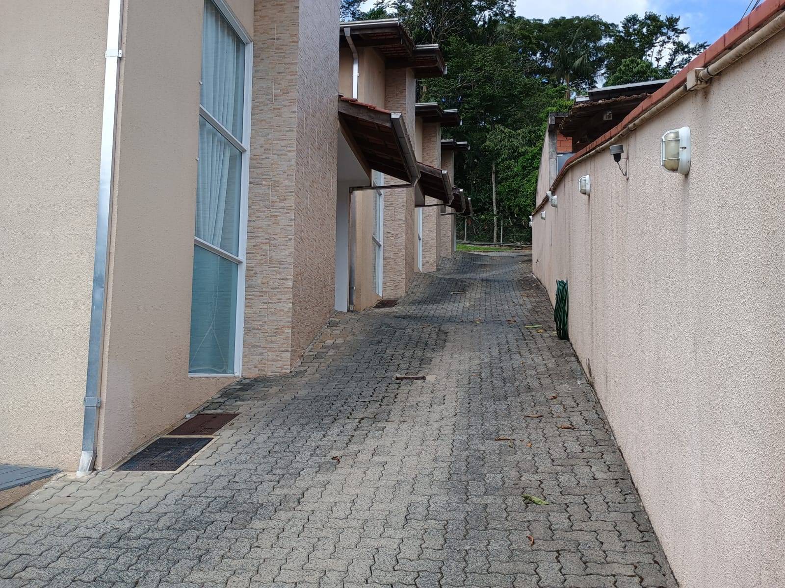 SOBRADO RESIDENCIAL Blumenau SC brasil — foto 6